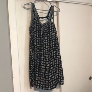 Summer black and white casual dress